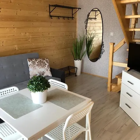 Aurora Ustka-przewloka 아파트호텔 우스트카