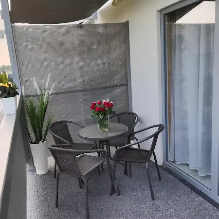 Aurora Ustka-przewloka 아파트호텔